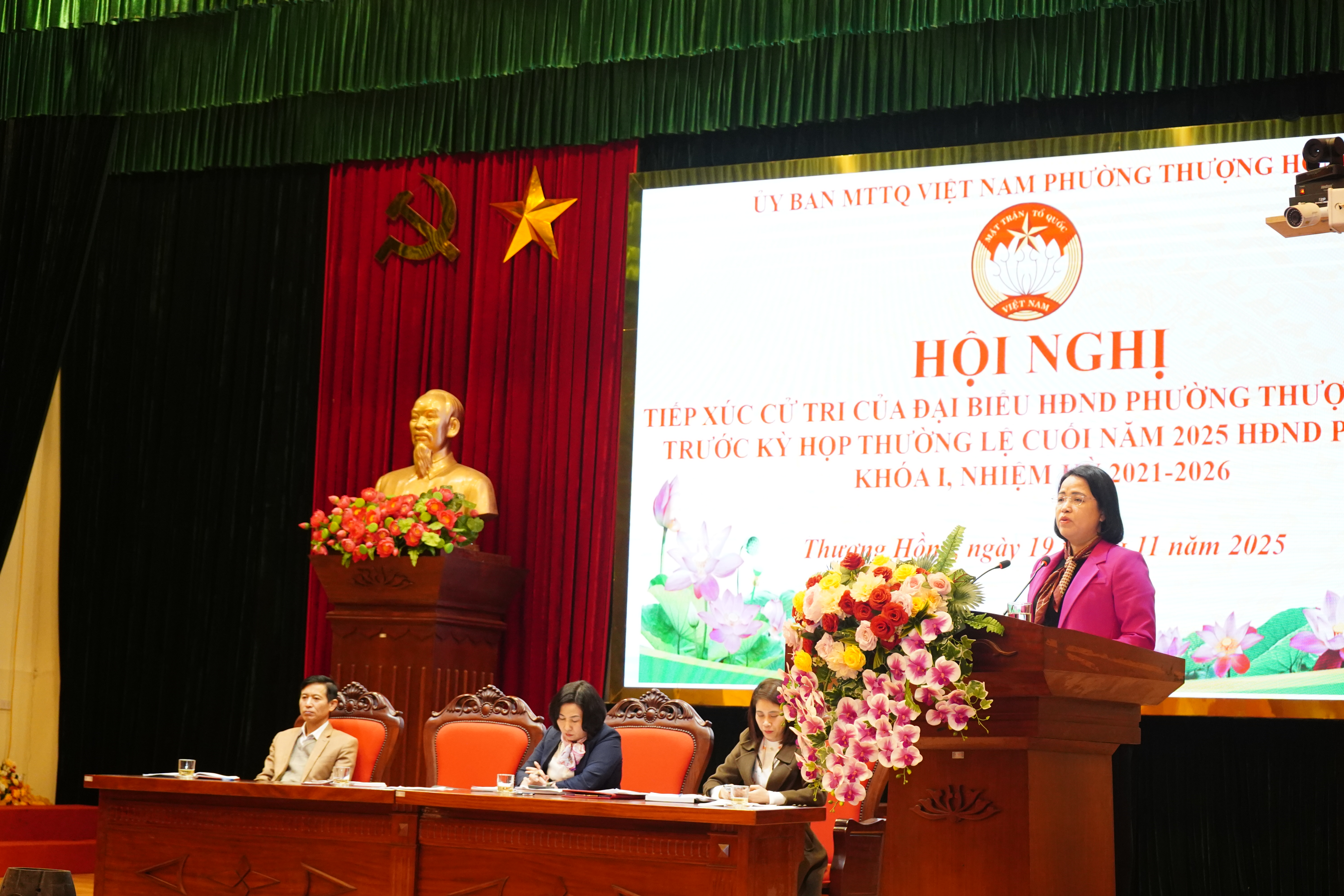 Tổ đại biểu số 1, số 3  HĐND phường Thượng Hồng tiếp xúc cử tri trước kỳ họp thường lệ cuối năm 2025